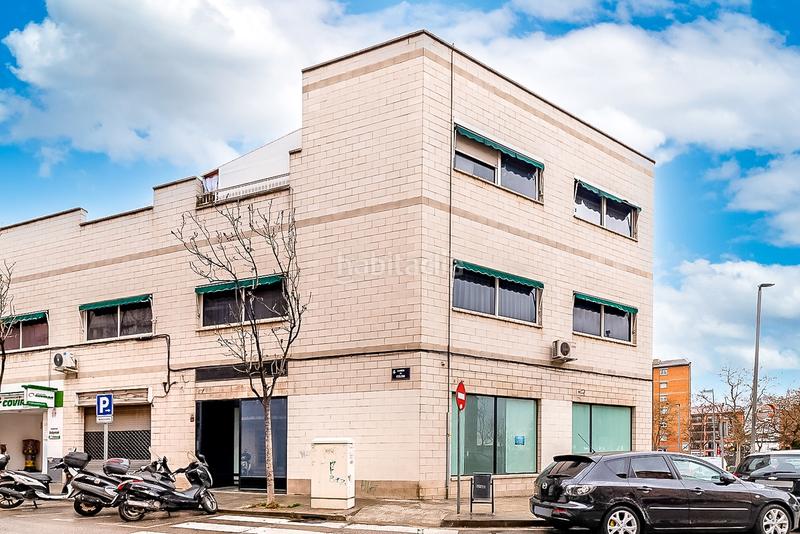 Foto 22020d71-f7c5-4798-97d4-272c32842a94. Local comercial a Can Palet Terrassa