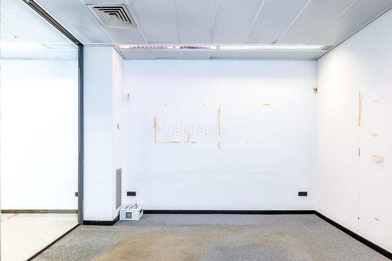 Foto 40293ea3-d6b7-4427-a208-8f113c1fae64. Local comercial a Can Palet Terrassa