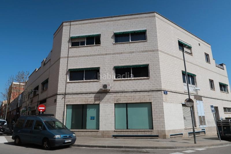 Foto f4ff669e-207c-4c53-b6fc-219c163db9d9. Local comercial a Can Palet Terrassa