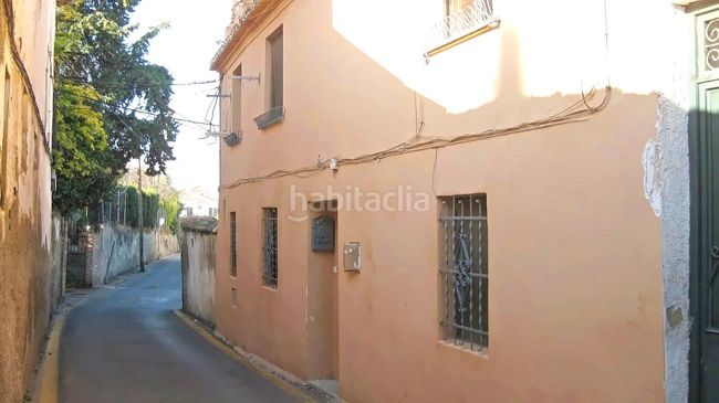Foto f2952a6e-b869-4e27-8cbc-8c06258d059a. Chalet in La Zubia Ciudad Zubia (La)