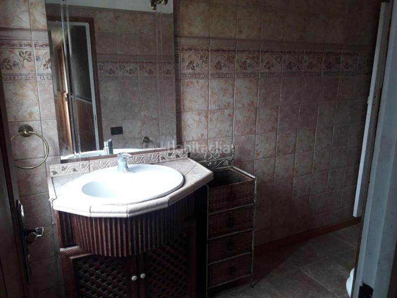 Foto 96eab084-fa6a-44ca-903f-bf50a293306e. Chalet dans La Laguna San Cristóbal de La Laguna