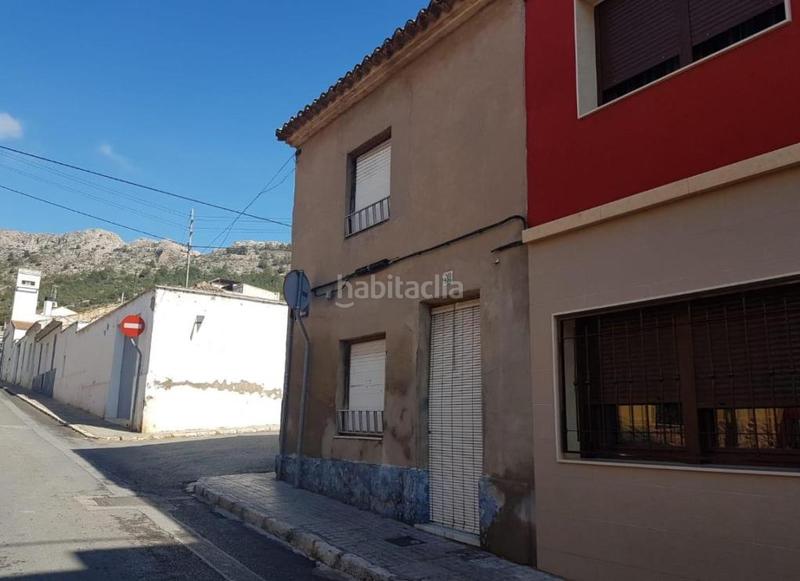 Foto 15b7dd96-1ba4-4992-b21d-0afc8cdc294f. Casa pareada solvia inmobiliaria chalet adosado en Villena