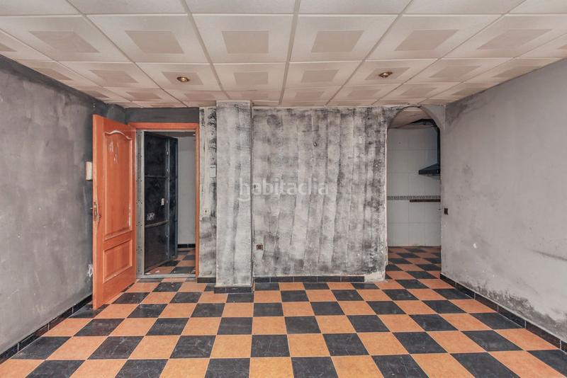 Foto 60755f1d-5a66-4eb1-a450-1c1572e53456. Piso solvia inmobiliaria piso en Centre Sant Carles de la Ràpita