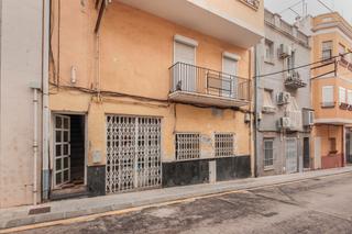 Appartement  C/ migdia. Solvia inmobiliaria  piso sant carles de la ràpita