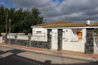 Chalet  Alzines (de les). Solvia inmobiliaria  chalet independiente pobla de montornès la