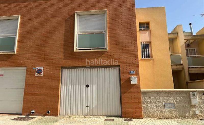 Foto 78d24917-e8bd-4d03-846a-412c167ea92b. Casa pareada solvia inmobiliaria chalet adosado en Viator