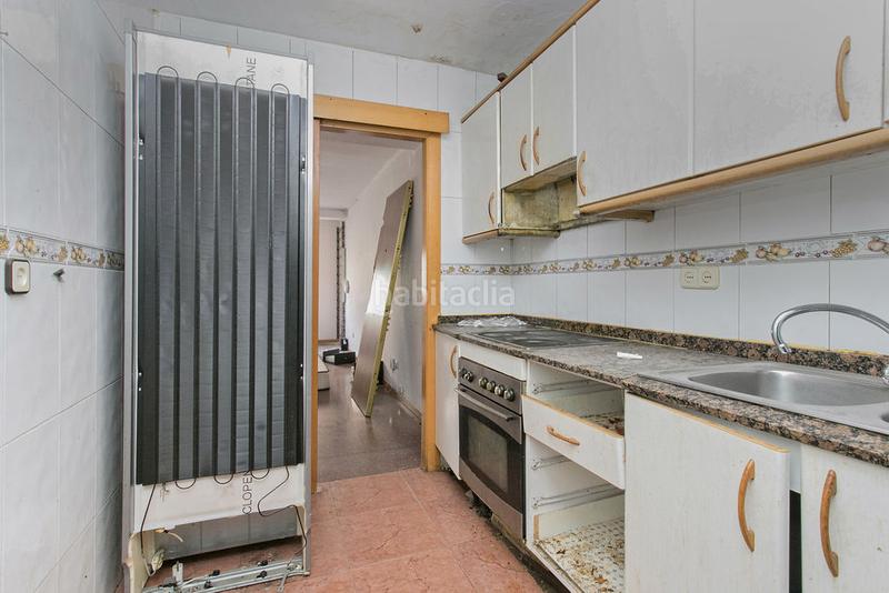 Foto 5c9551ca-6633-438a-be2a-386dca9b699a. Flat with parking in Les Torres Rubí