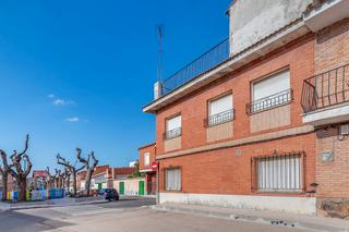 Maison jumelée  Malpasillo. Solvia inmobiliaria  chalet adosado navahermosa