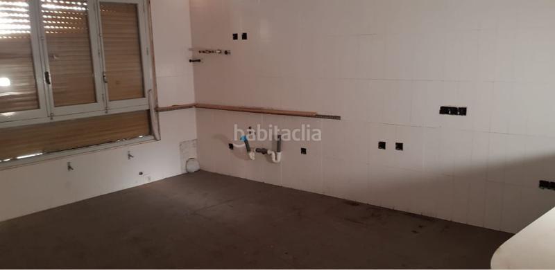 Foto f96a8b7f-0a28-472b-bceb-c47a40962e7a. Appartamento con parcheggio in Albelda de Iregua