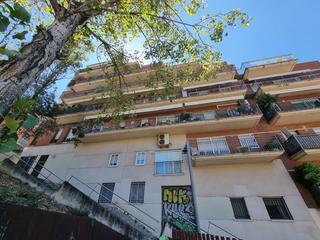 Local Comercial  Josep sangenis. Solvia inmobiliaria  locales barcelona