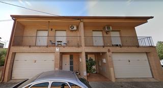 Casa aparellada  C/ garbi. Solvia inmobiliaria  chalet adosado sant julià de ramis