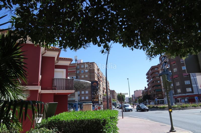 Foto d7376cb9-5ff4-449d-89c0-84555fc59a9a. Geschäftsraum in Estación-Parque O´Donnell Alcalá de Henares
