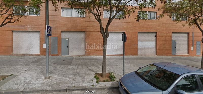 Foto bc58c845-af0b-43c0-ba54-063218fe1726. Edificio solvia inmobiliaria edificio en bases de Manresa - carretera de santpedor Manresa