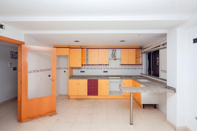 Foto 01b8a835-021f-412a-bd6f-61a6d44dde9c. Edificio solvia inmobiliaria en construccion en Palma de Gandía