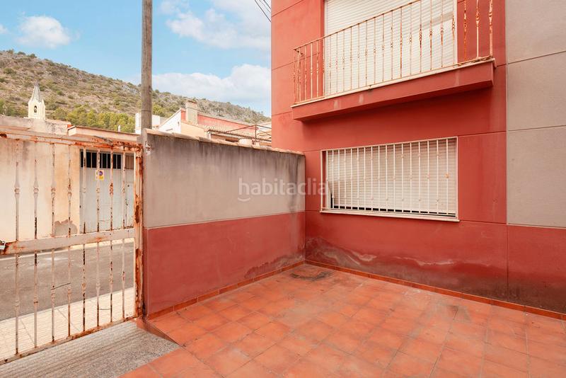 Foto 686ddc8b-89d1-4694-8c12-a7bd81b11a04. Edificio solvia inmobiliaria en construccion en Palma de Gandía