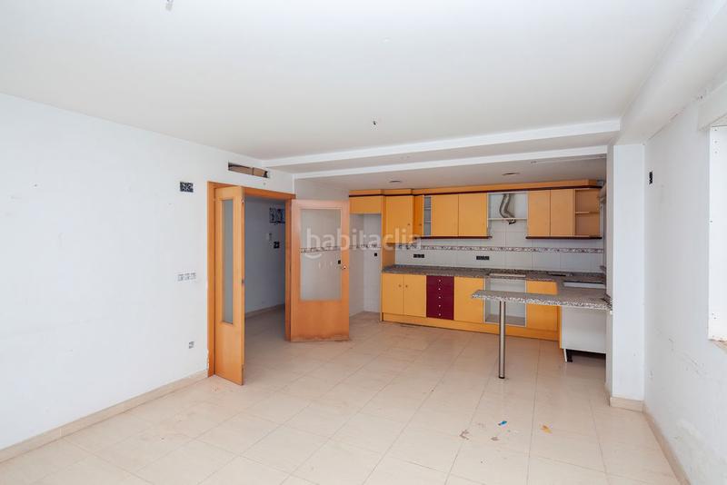 Foto 9016b55f-1c4b-4aed-917e-de8c7c23b88f. Edificio solvia inmobiliaria en construccion en Palma de Gandía
