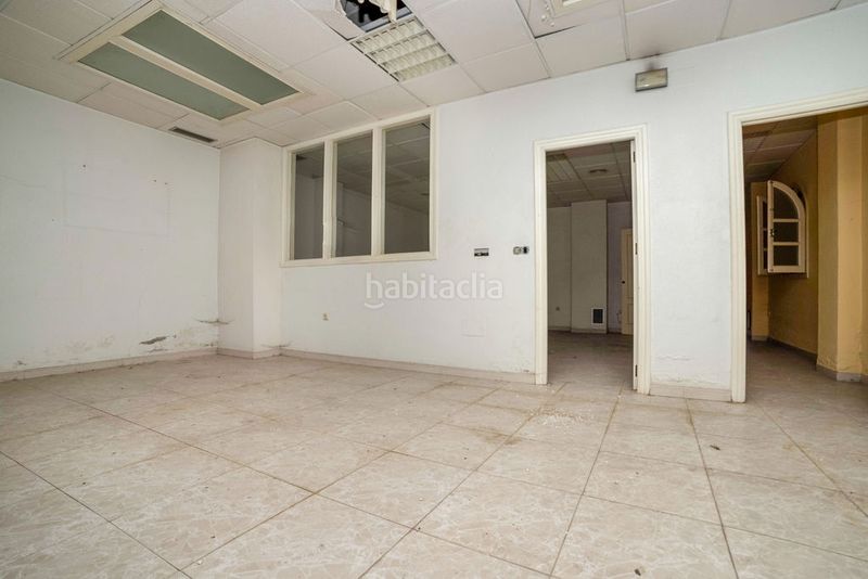 Foto 158da5a3-ce6d-4179-878a-bd442bb036f3. Local comercial a Beniel