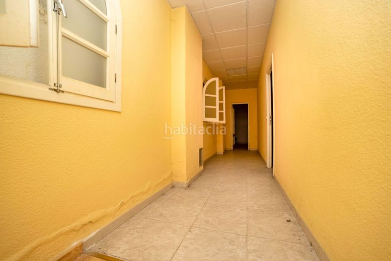 Foto 3580a9a3-b0b5-472d-9716-72d6ec467498. Local comercial a Beniel