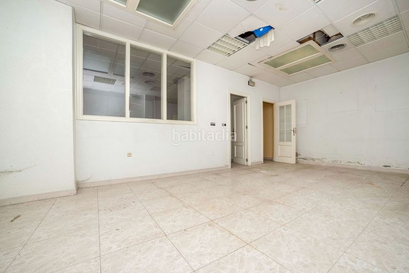 Foto 4f014e88-f776-4aa1-8bb9-47d2728ecb74. Local comercial a Beniel