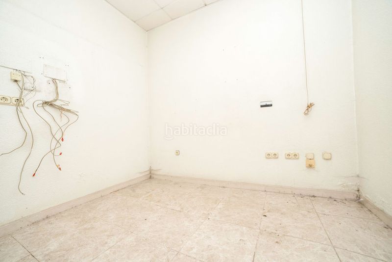 Foto 70687db0-f961-4e6f-9bbd-2c23979648cc. Local comercial a Beniel