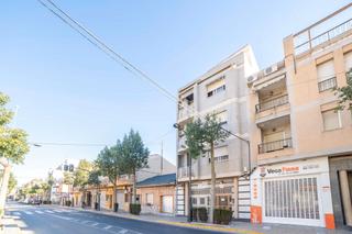 Local Comercial  Av. calvo sotelo. Solvia inmobiliaria  locales beniel