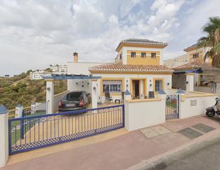 Chalet  C/ jaén de calahonda. Solvia inmobiliaria  chalet independiente mijas