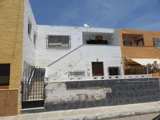 Chalet  C/ zorzal. Solvia inmobiliaria  casa níjar