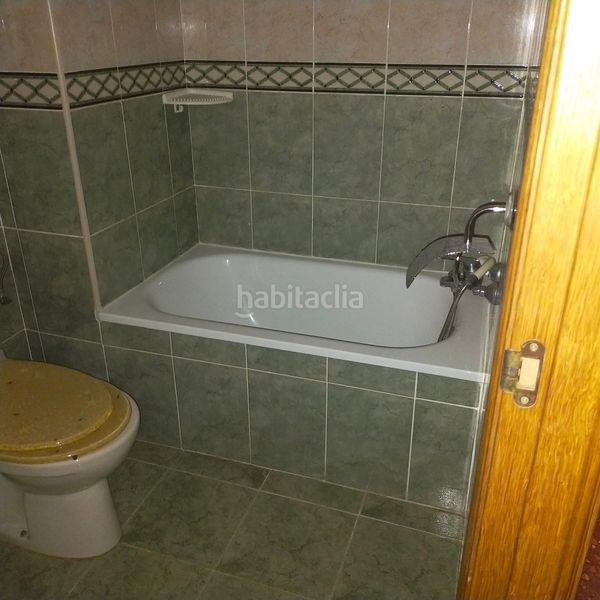 Foto 032bc0c1-80b3-444b-bed2-9a84d7166f87. Pis a País Valencià Mislata
