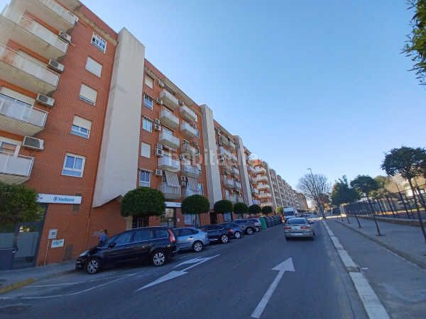 Foto 1840eeff-96ba-4aad-a099-4f297539fb1b. Pis a País Valencià Mislata