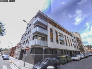 Appartement  C/ pintor torras. Solvia inmobiliaria  piso terrassa
