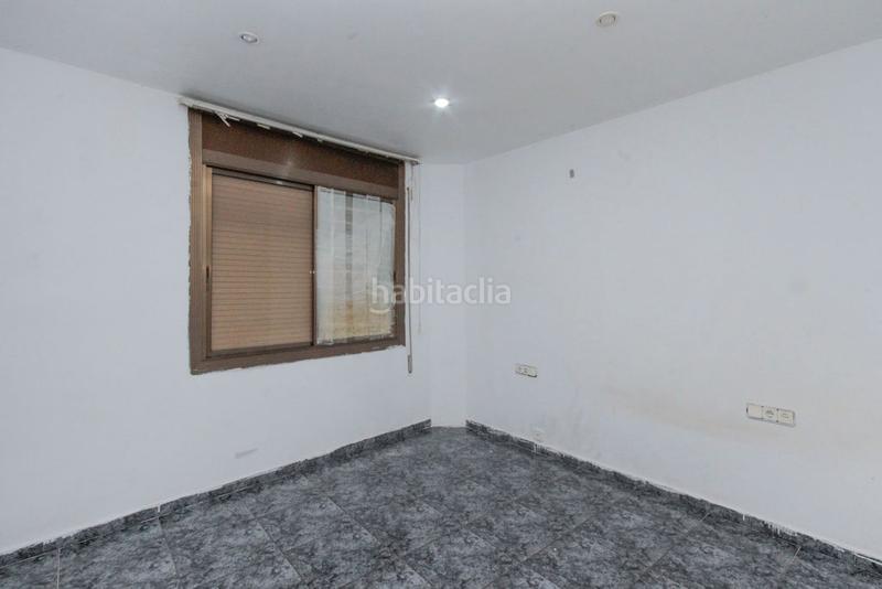 Foto dbef9943-5f36-4aec-ad70-fbfa9ce02b62. Pis a Les Planes Sant Joan Despí