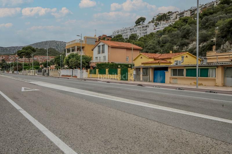 Foto f1869add-2dc2-4985-8c2f-c5e2fe8858aa. Chalet solvia inmobiliaria chalet independiente castelldefels en Sitges