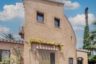 Chalet  Ptda. almadrava. Solvia inmobiliaria  chalet independiente poblets els