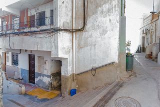 Pis  C/ luchana. Solvia inmobiliaria  piso almería