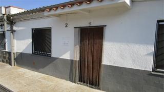 Planta baixa  C/ noguera. Solvia inmobiliaria  casa planta baja palausolità i plegamans