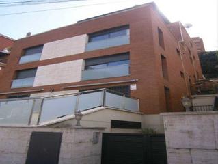 Appartement  C/ montserrat de casanovas. Solvia inmobiliaria  piso barcelona