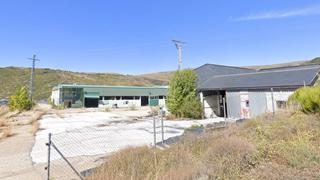 Bâtiment à usage industriel  Lg llama forna poligono 9 parcela. Solvia inmobiliaria  nave industrial encinedo