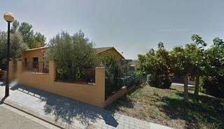 Xalet  C/ de les costes. Solvia inmobiliaria  chalet independiente bellcaire dempordà