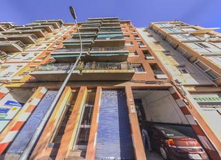 Pis  Avenida américa. Solvia inmobiliaria  piso mataró