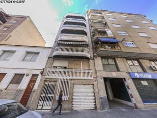 Pis  C/ mariano benlliure. Solvia inmobiliaria  piso elcheelx