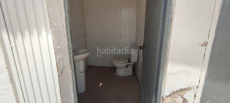 Foto dede84f3-1f64-4c7d-8e41-3ef09c8674d8. Fabrikhalle in Campo Alto-Club de Campo Elda