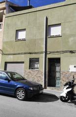 Casa aparellada  Cl caridad. Solvia inmobiliaria  chalet adosado elda