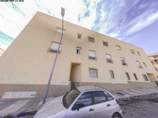 Piso  Av del genil. Solvia inmobiliaria  piso vícar