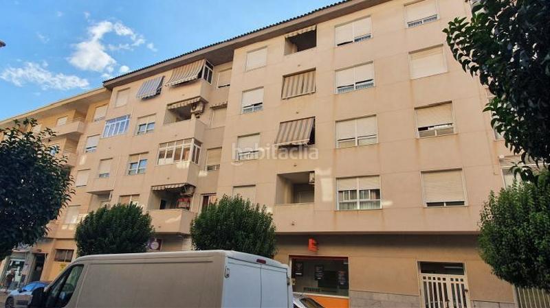 Foto 72f6bf64-8de7-4a7d-aedd-e115c0e10133. Flat with parking in Petrer