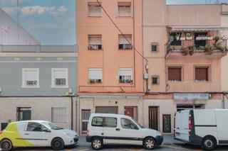 Locale commerciale  C/ naranjos. Solvia inmobiliaria  locales hospitalet de llobregat el
