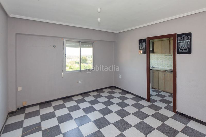 Foto 375c08ca-3587-4307-bdca-bba9ad1d13d0. Pis a Centro Chiva