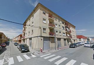 Apartment  C/ industria. Solvia inmobiliaria  apartamento manlleu