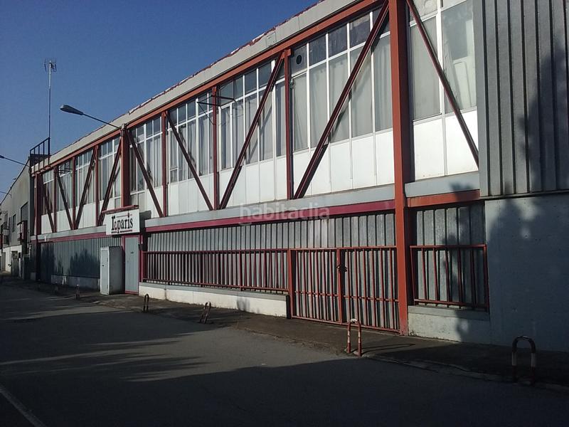 Foto b771b3d1-5e97-4af6-9883-39e8d28cb786. Capannone industriale in Santa Perpètua de Mogoda