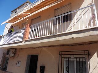 Piso  C/ cañería alta. Solvia inmobiliaria  piso águilas