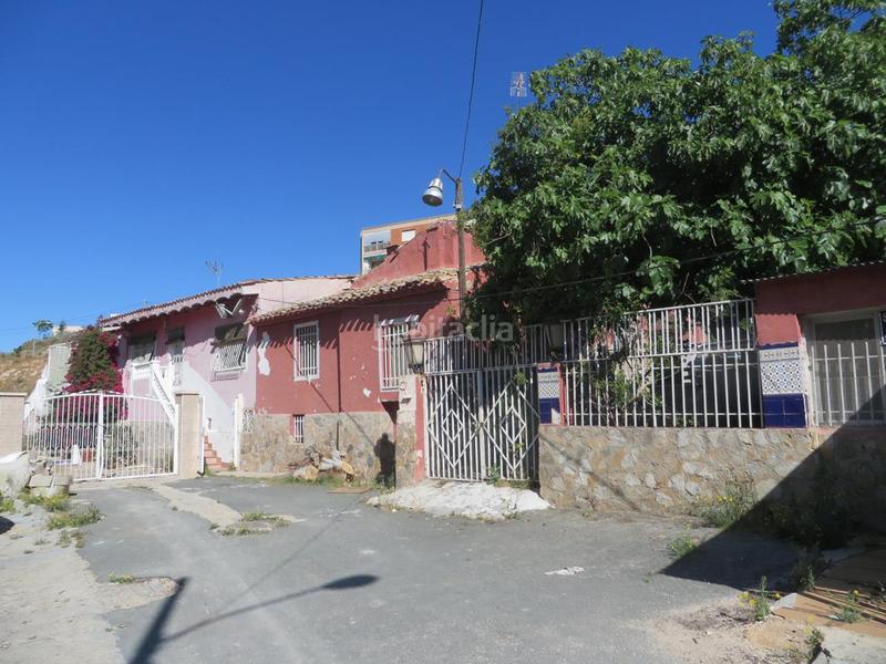 Foto b3b8b259-5d18-4dba-811c-eb53857fd186. Xalet a San Crispín-Huerta Nueva-Estación Elda